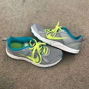 Nike Running Shoes Size 8.5